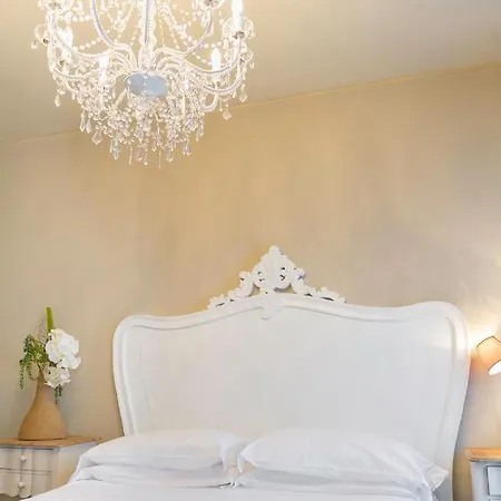 Rialto Canal View With Terrace And Balcony By Wonderful Italy Apartment Venice
