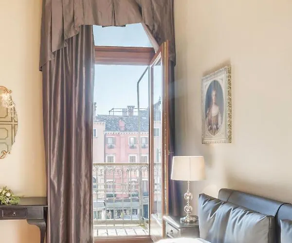 Appartement Rialto Canal View With Terrace And Balcony By Wonderful Italy *