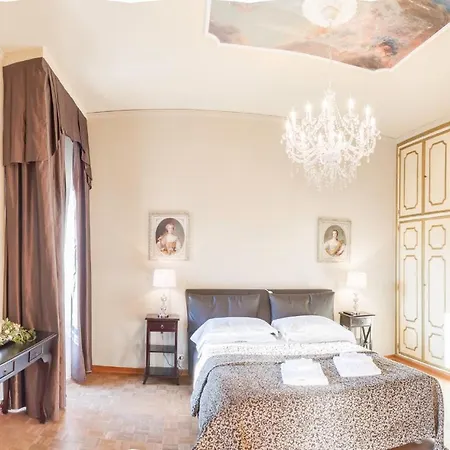 Rialto Canal View With Terrace And Balcony By Wonderful Italy * ונציה